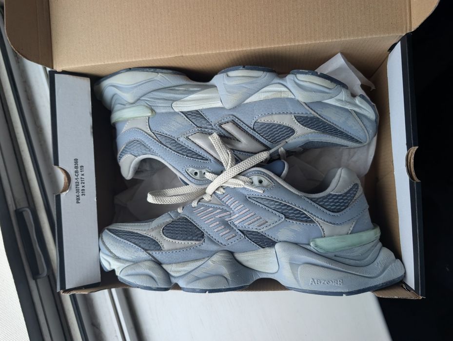 New Balance 9060