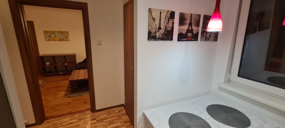 Inchiriez Apartament 2 Camere,Pajura,et3/4,S=50mp