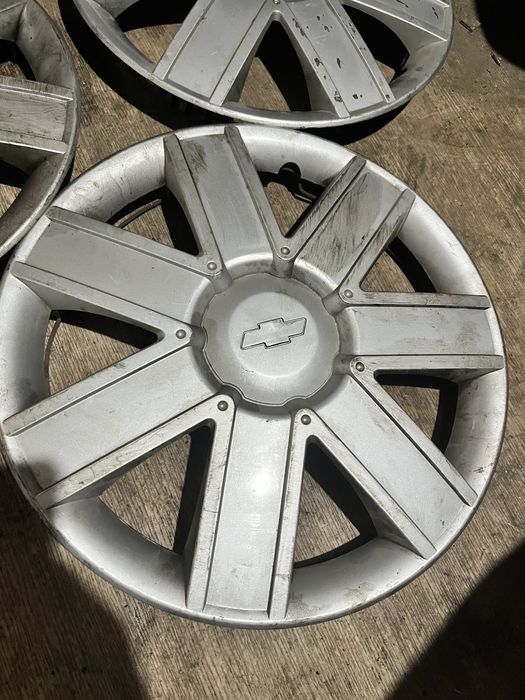 колпаки на шевролет