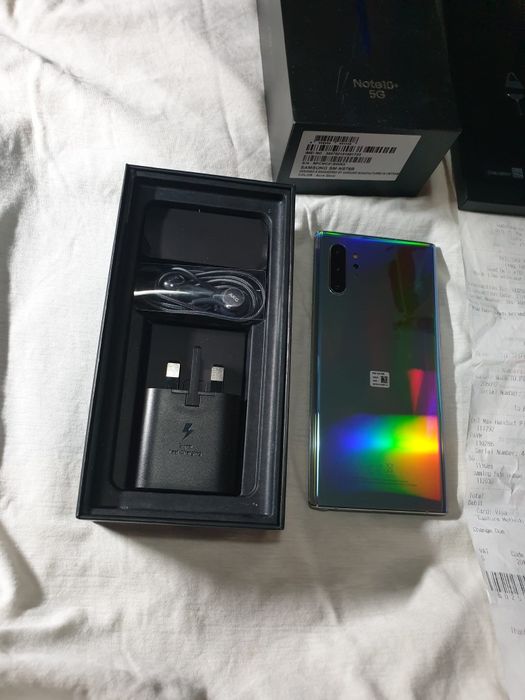 Samsung Note 10+ ca NOU schimb/vând
