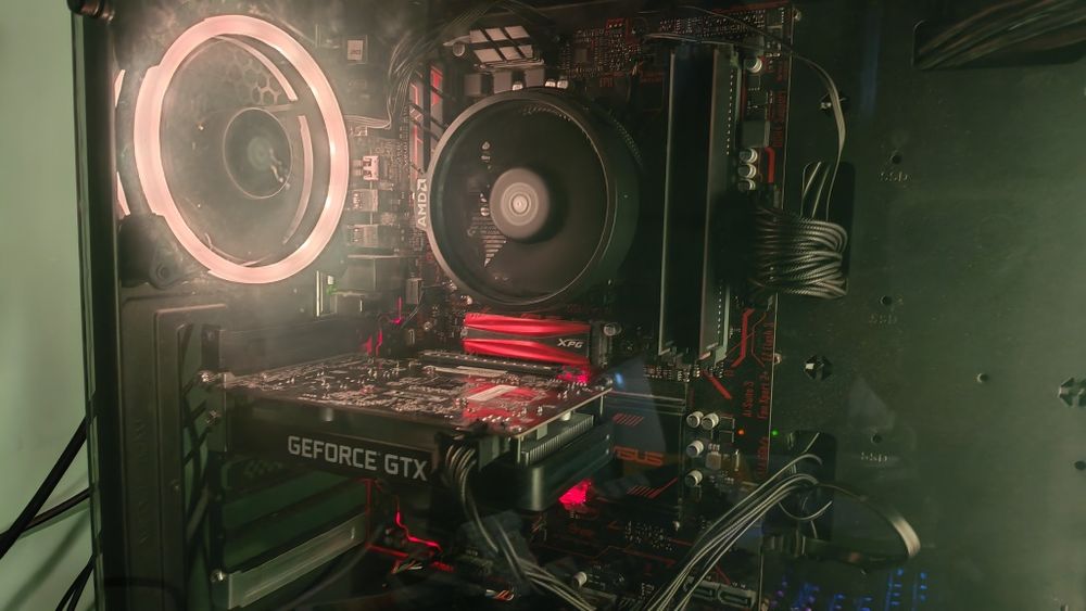 Unitate PC AMD Ryzen 5600  și video rx 6700xt