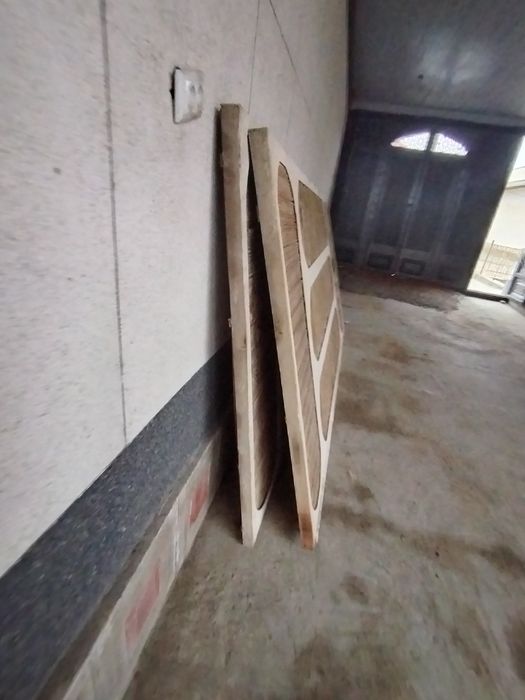 Дарвоза сотилади