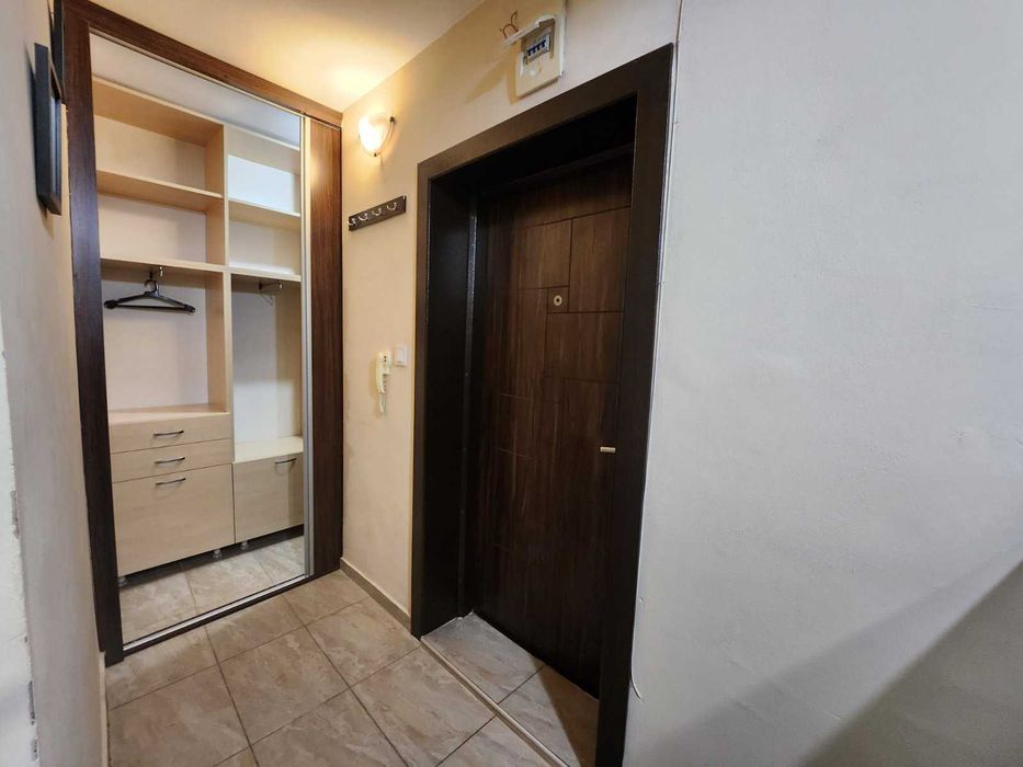 Дава се под наем Двустаен апартамент в Варна, Център - 60 кв.м за 600 € - Снимка #10