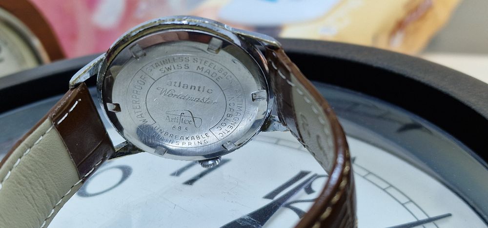 Atlantic Worldmaster.  Super Deluxe