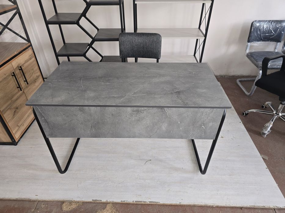 Стол стул таййор.