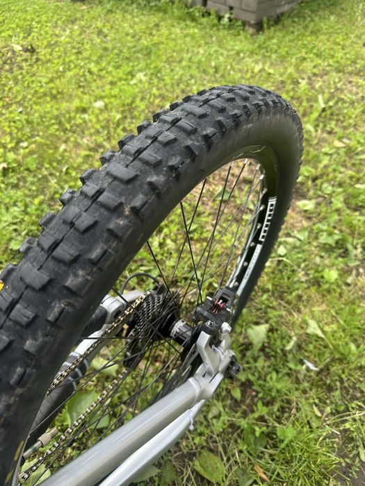 commencal meta v3
