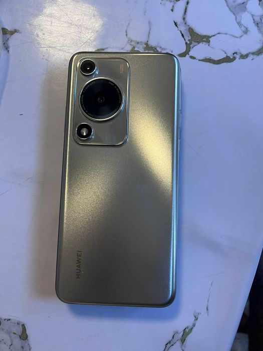 HUAWEI nova Y63            х