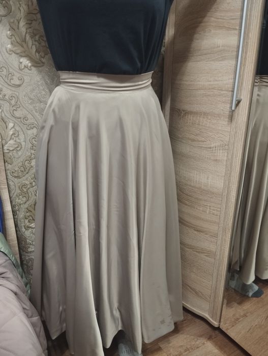 Атласнаю Юбка за 5000 тг