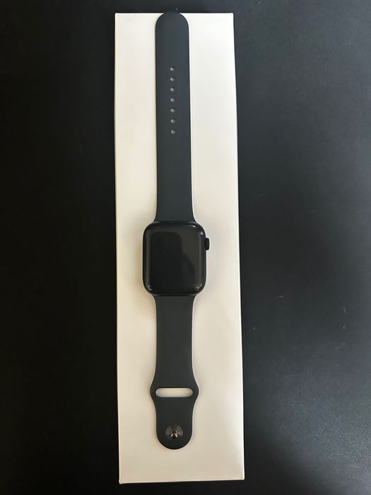 Apple Watch 8 45mm