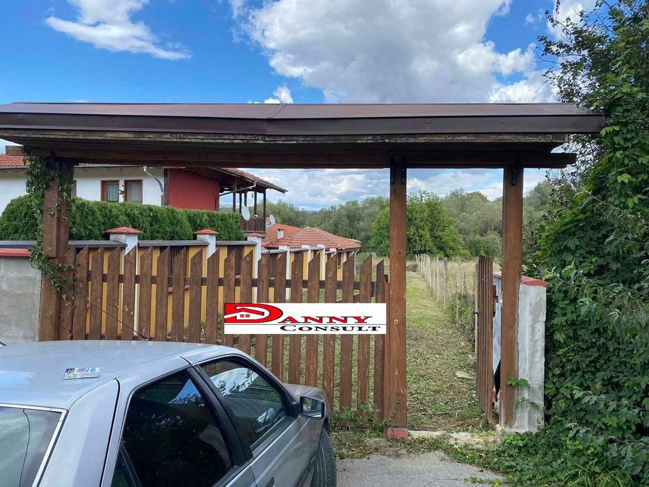 Новопостроена къща в с. Чакали - Еленски балкан