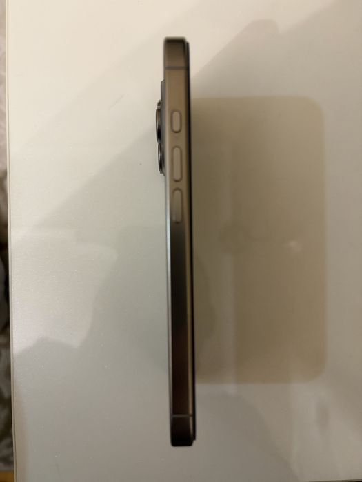 IPhone 16 pro esim свой