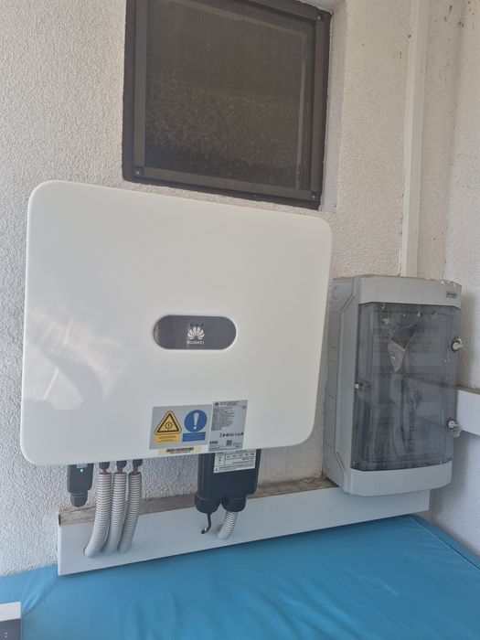 Invertor trifazat hibrid Huawei 20kw