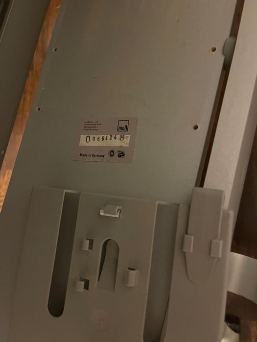 Детский стол