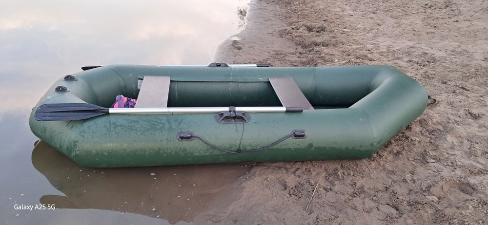 Продам лотку ПВХ Фрегат