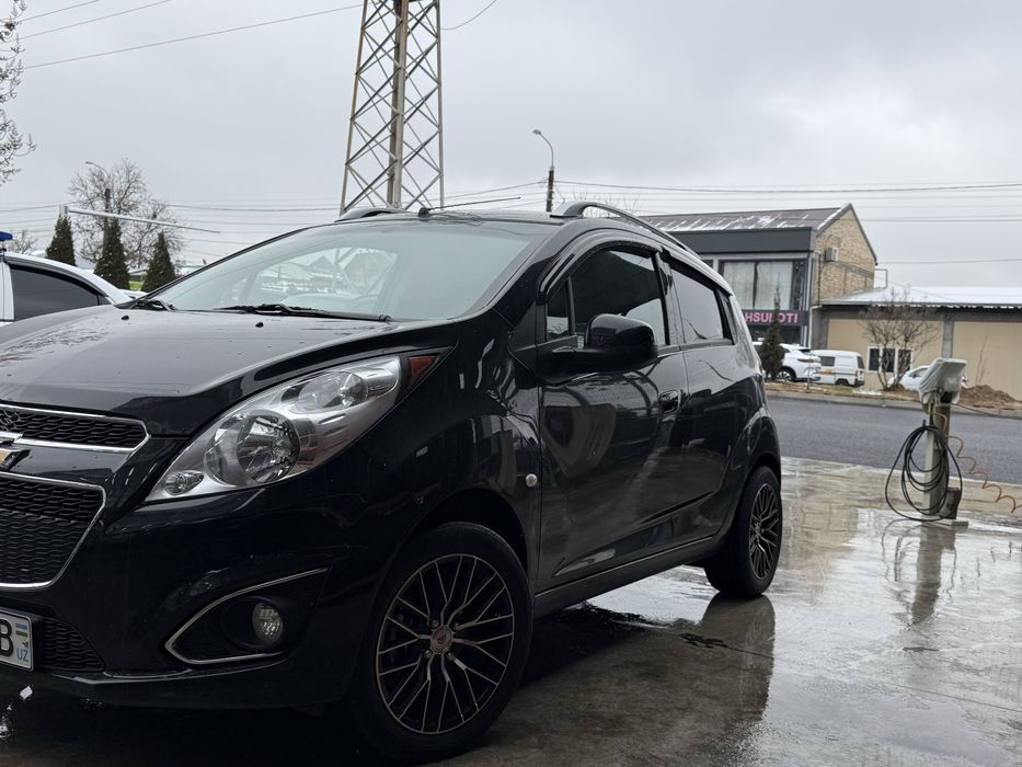 Vossen r15 diska balon sotiladi yoki abmen kobalt yengicha midnight.