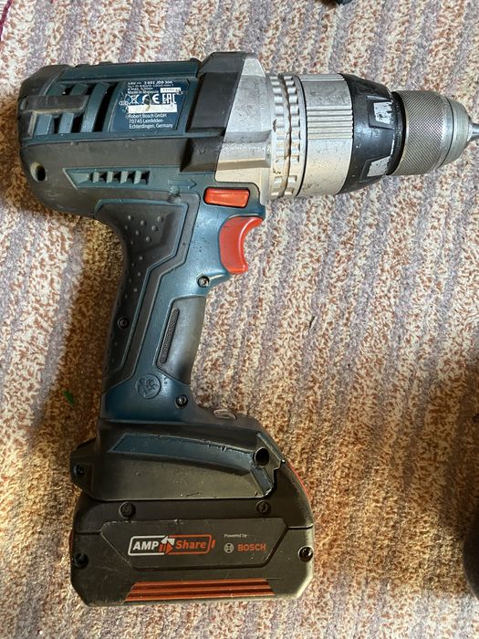 Bosch profesional GSB18V-2 Li
