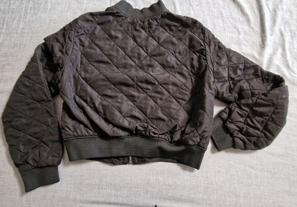 Тънко, късо пролетно яке Terranova XS