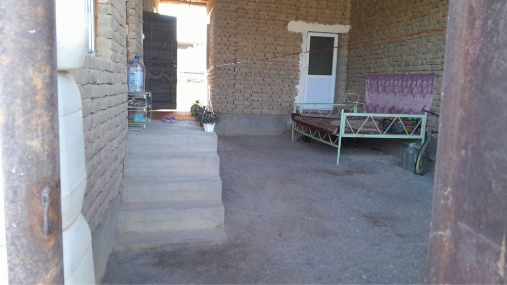 Zangi Ota bözsu 4 sötx uy sotiladi