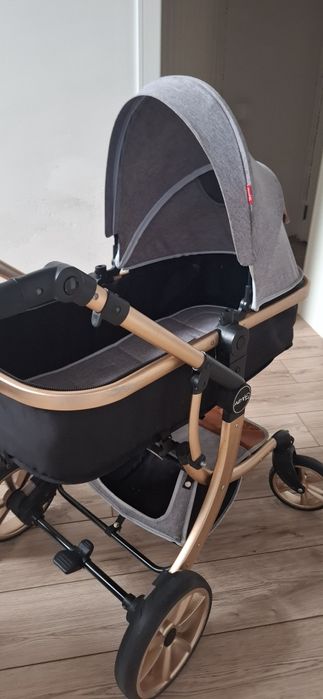 Продам коляску в отличном состоянии