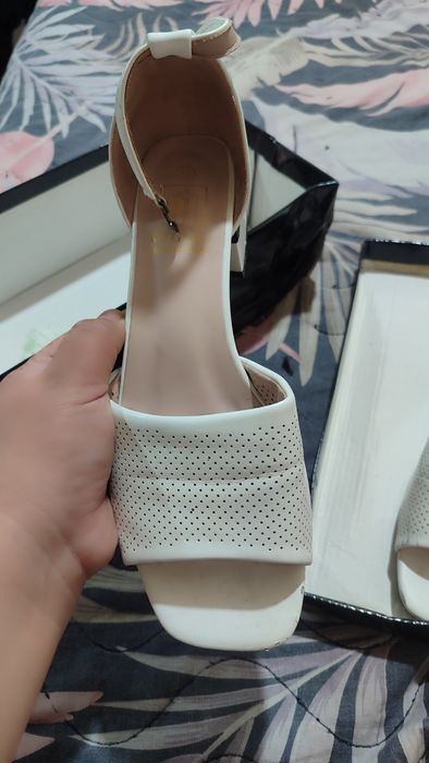 Босоножки женские 38 размер