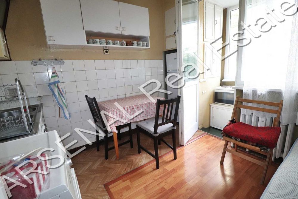 Дава се под наем Двустаен апартамент в София, Иван Вазов - 74 кв.м за 648.21 € - Снимка #2