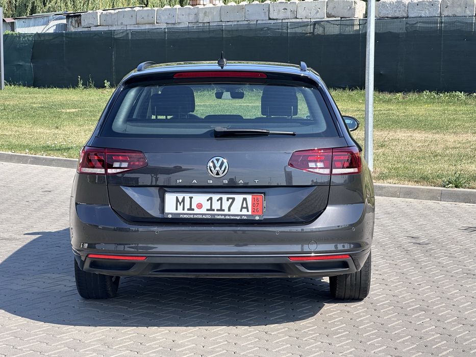 VOLKSWAGEN Passat 2020 — imagine 4