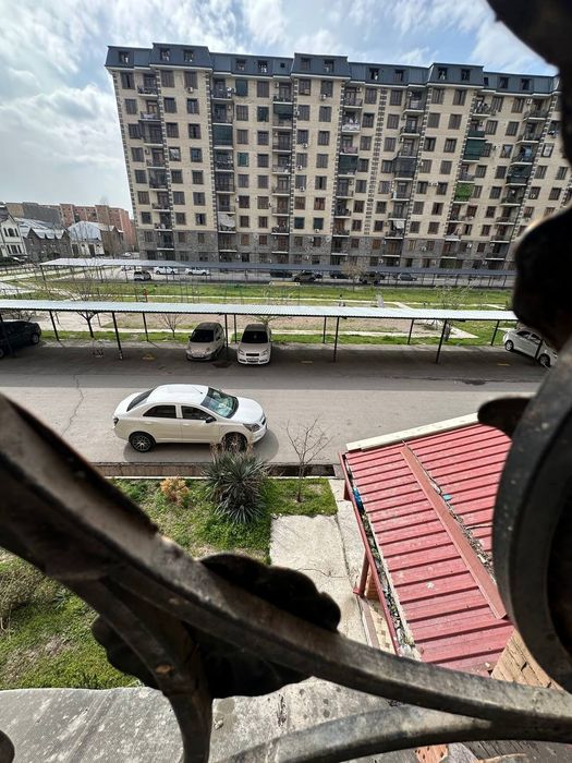 Сергели 3А 3/2/7 57 м²+подвал 3-станция Метро продаётся квартира