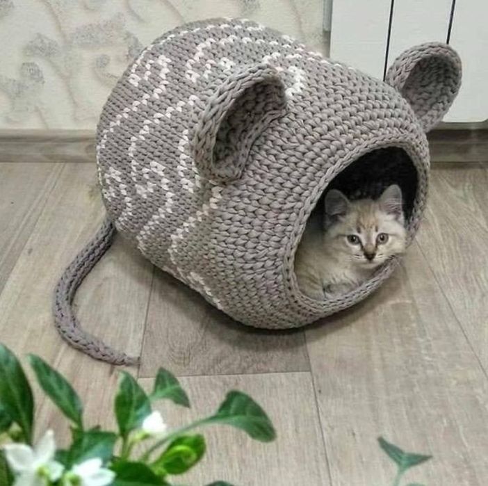 Лежак для собак и кошек