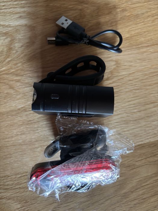 Комплект преден LED фар и заден стоп за велосипед