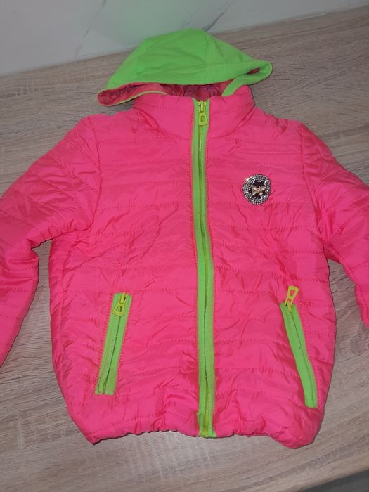 Срочно  продам детский  весенний  куртка