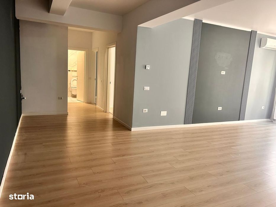Apartament 3 Camere Bloc Flamingo.