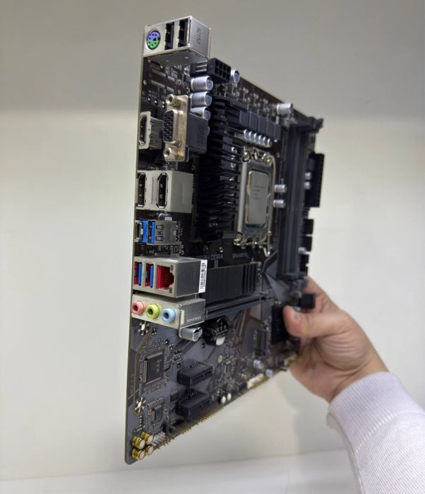 Gigabyte B660M DS3H D4 Core i5-12400F