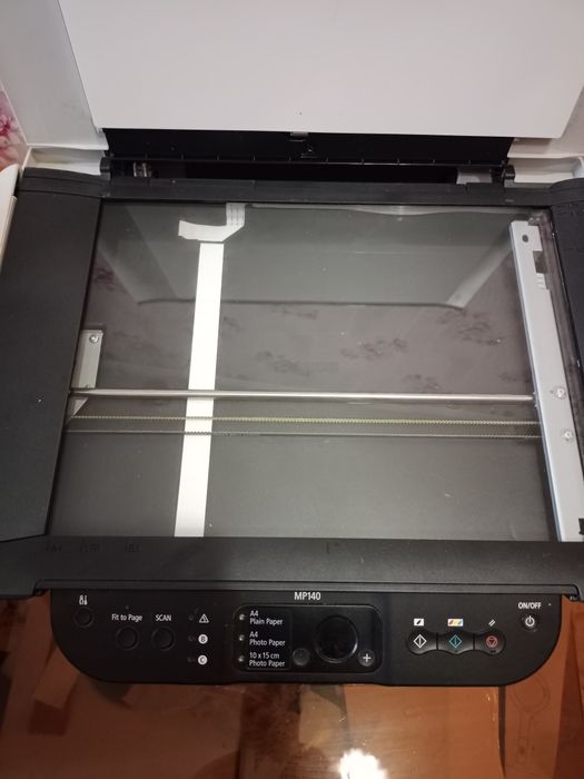 Продам принтер лазерный