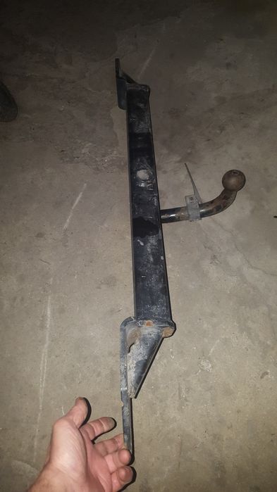 Продам фаркоп от мазды