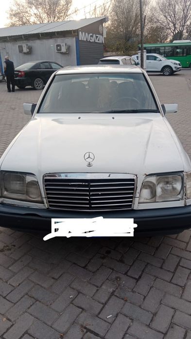 Мерседес Е230 2.3 объем