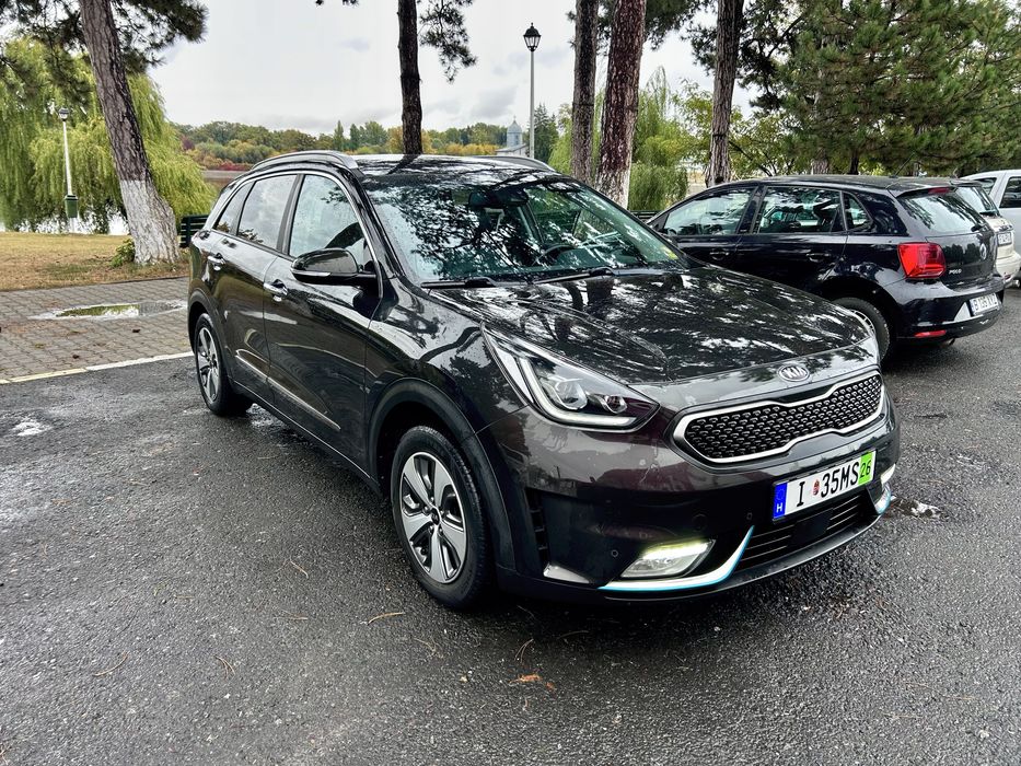 Kia Niro plug In Hibrid 2018 Cutie automata ACC PHEV