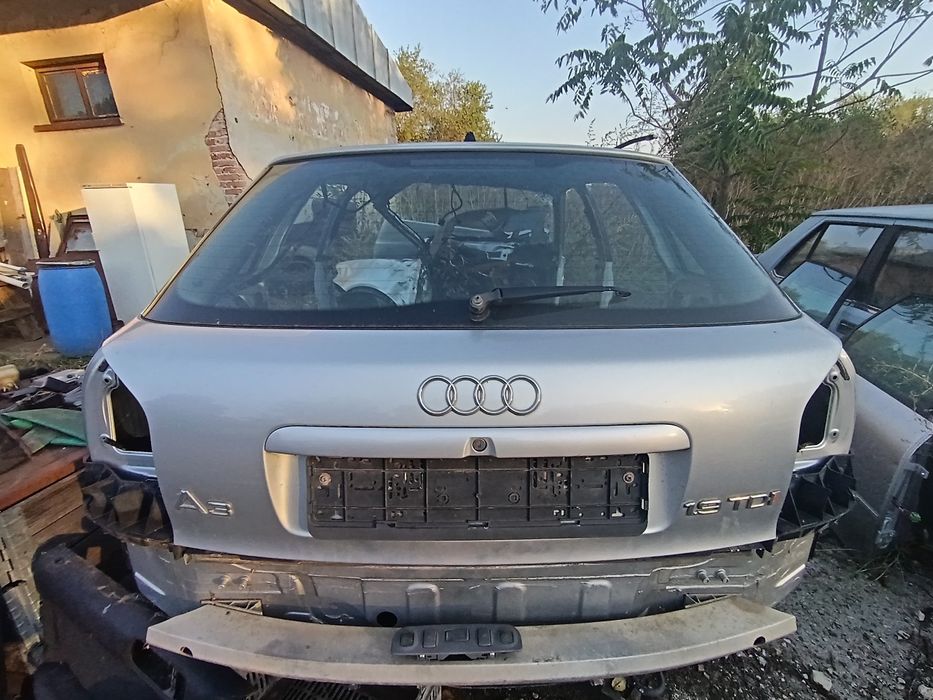 Останали части от Ауди а3 8л