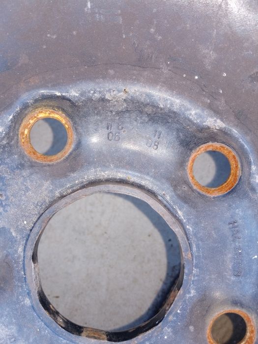 Джанти с гуми 15 " ( цола ) за Шкода Октавия