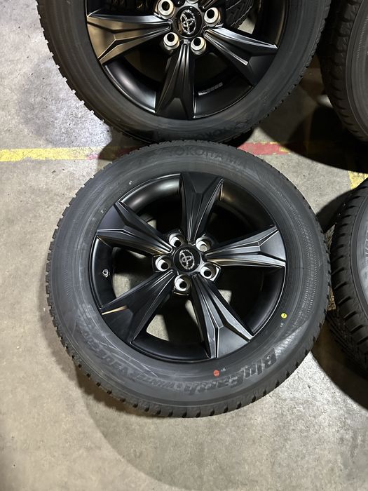 Jante Noi Originale Toyota 17 CHR, CH-R, Corrola Cross, Corrola, Lexus