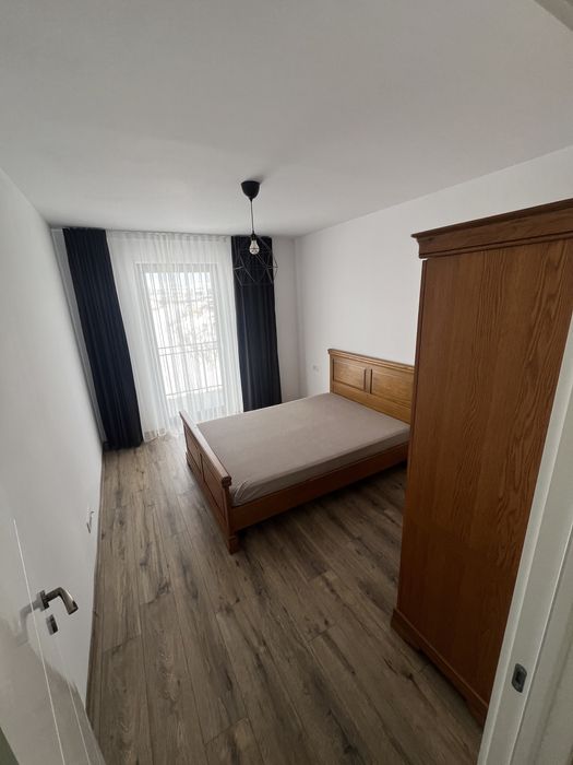 Inchiriez apartament 2 camere