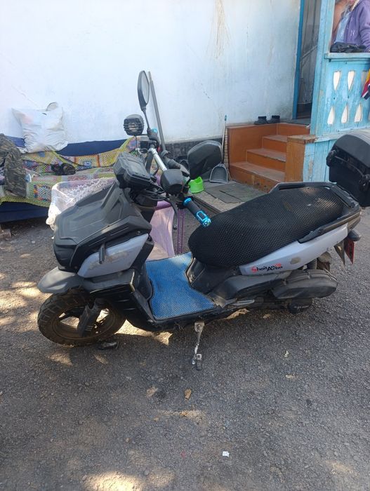 Продам мопед танк