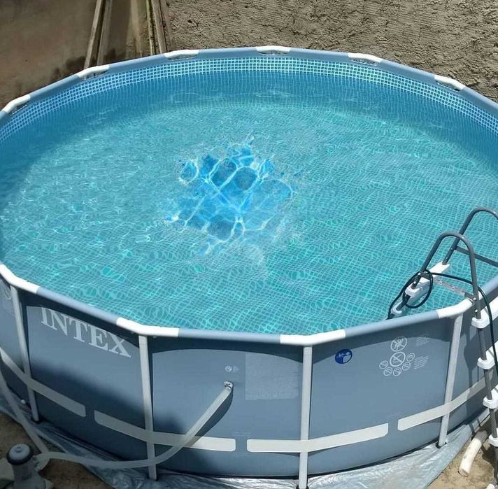 Бассейн Intex надувной и каркасный бассейнов для дома есть доставка !