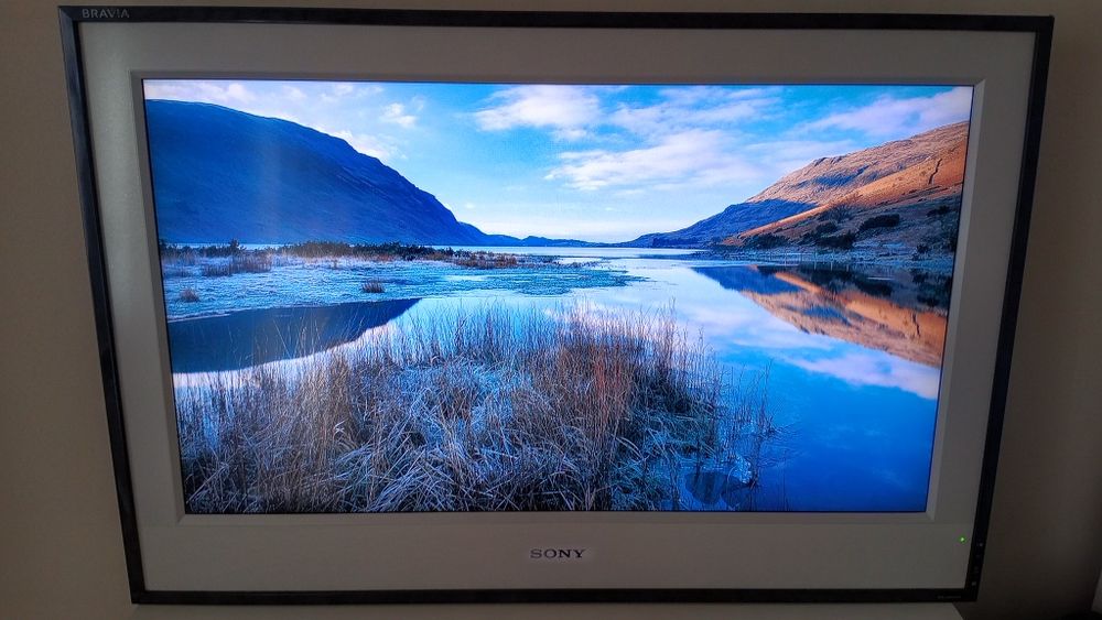 Телевизор Sony Bravia KDL-32E4000