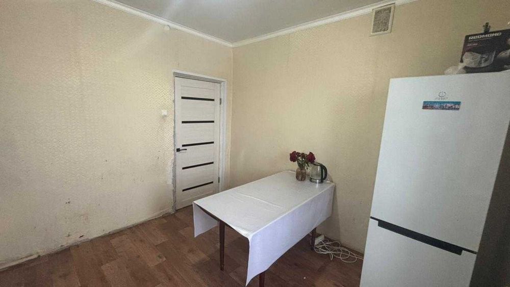 продам 2 комнатную квартиру