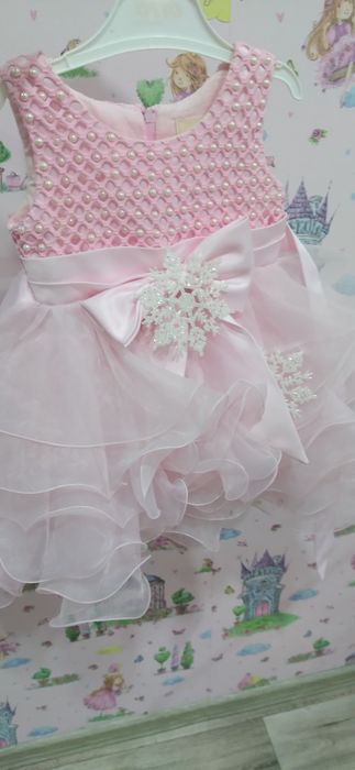 Платье на девочку год- полтора