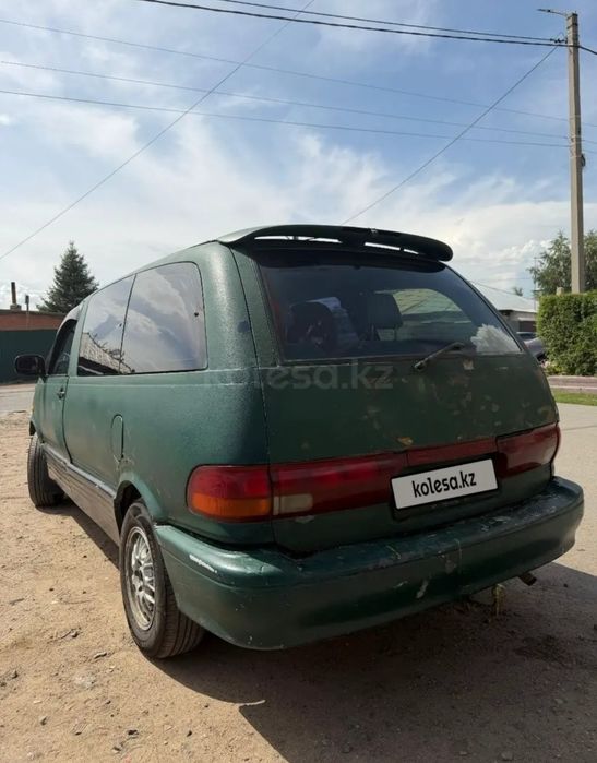 Продам тоета на ходу
