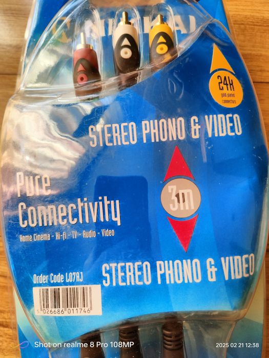 Cablu audio video jack la jack.