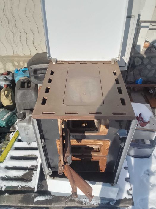 Soba germania pe lemne