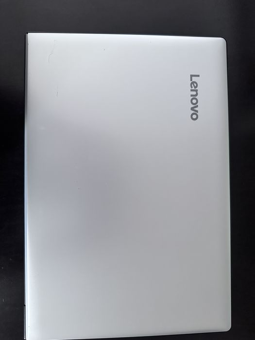 Pc Lenovo uzat ocazional in conditie foarte buna