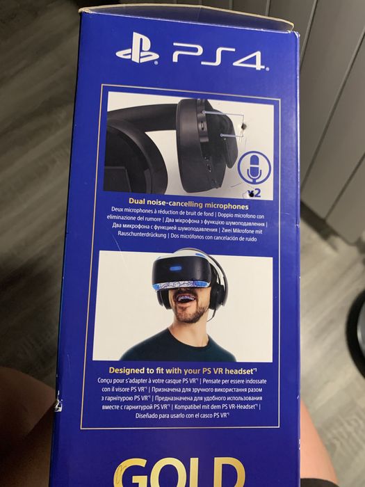 Casti ps4 gold edition